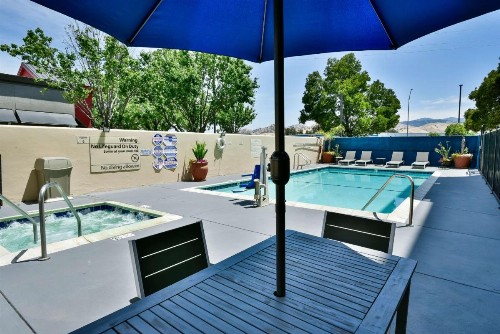 Hampton Inn & Suites Pittsburg - image 34