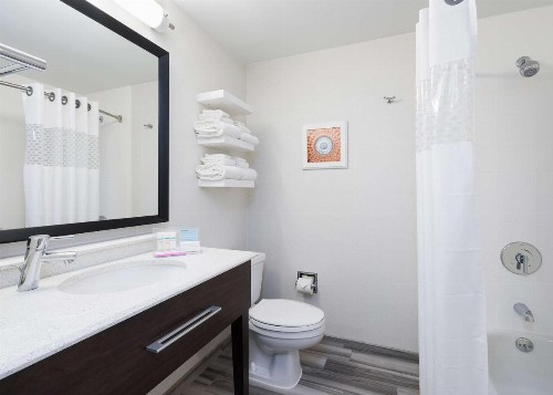 Hampton Inn Pittsburgh University Medical Center - image 15