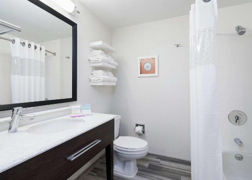Hampton Inn Pittsburgh University Medical Center - image 2