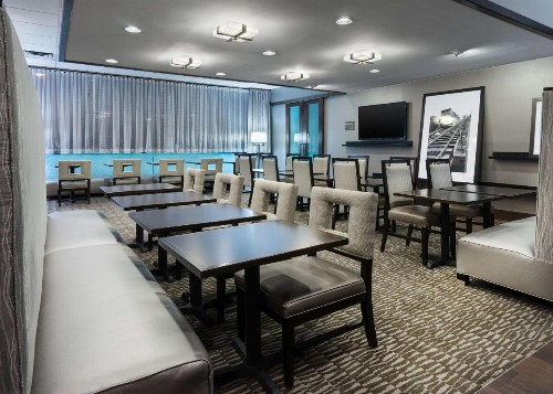 Hampton Inn Pittsburgh University Medical Center - image 25