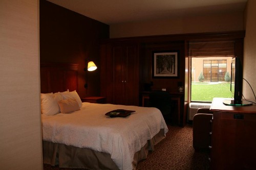 Pittsburgh-McKnight Rd Hotel - image 14