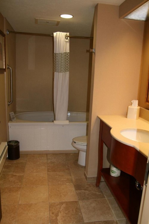 Pittsburgh-McKnight Rd Hotel - image 23