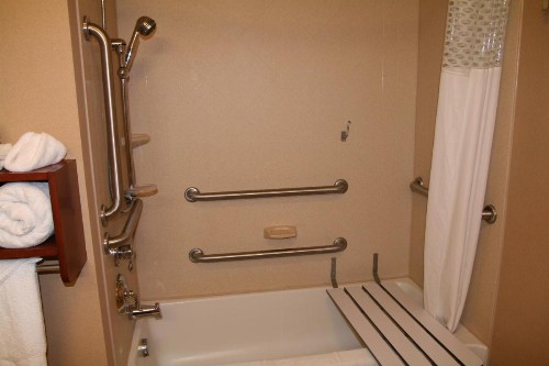 Pittsburgh-McKnight Rd Hotel - image 25