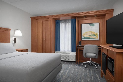 Hampton Inn Pittsburgh Greentree - image 18