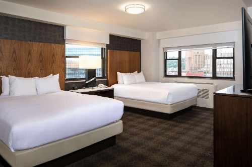 DoubleTree by Hilton Hotel & Suites Pittsburgh Downtown - image 35