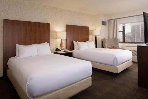 DoubleTree by Hilton Hotel & Suites Pittsburgh Downtown - image 45