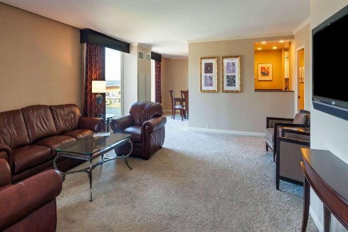 Wyndham Grand Pittsburgh - image 20