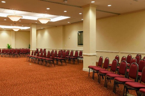Wyndham Grand Pittsburgh - image 27