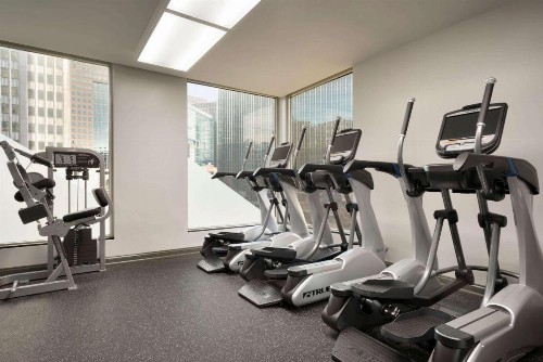 Wyndham Grand Pittsburgh - image 9