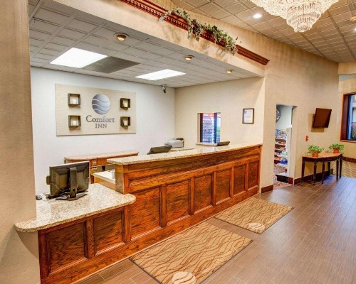 Comfort Inn Conference Center Pittsburgh - image 18