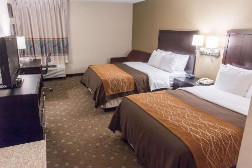 Comfort Inn Pittsburgh - image 19