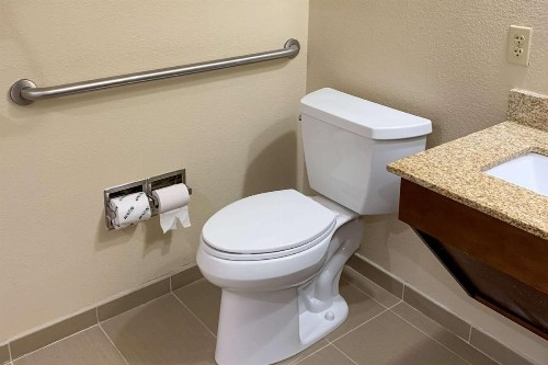 Comfort Inn Pittsburgh - image 32