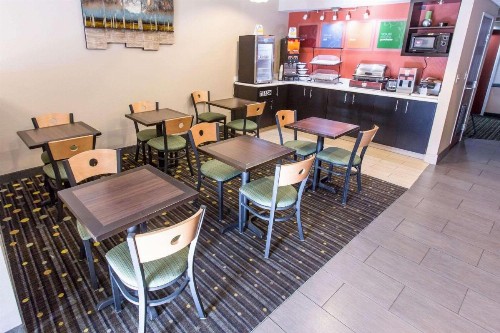 Comfort Inn Pittsburgh - image 33