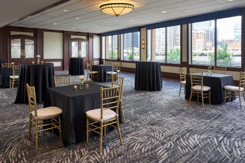 Sheraton Pittsburgh Hotel at Station Square - image 40