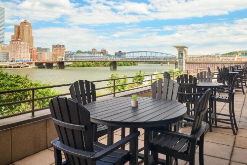 Sheraton Pittsburgh Hotel at Station Square - image 41