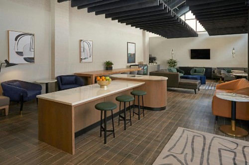 Sheraton Pittsburgh Hotel at Station Square - image 7