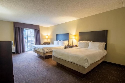 Holiday Inn Express Hotel & Suites Pittsburgh Airport an IHG Hotel - image 23