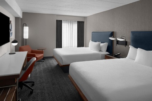 Wyndham Pittsburgh University Center