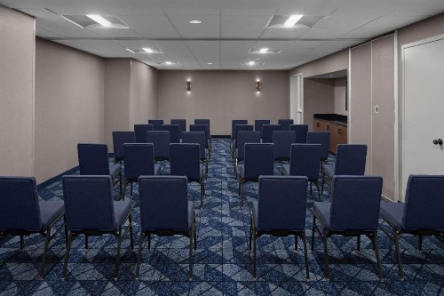 Wyndham Pittsburgh University Center - image 20