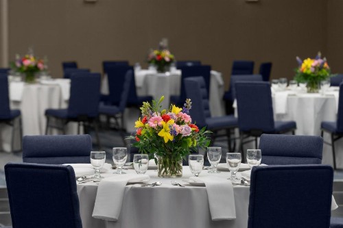 Wyndham Pittsburgh University Center - image 7