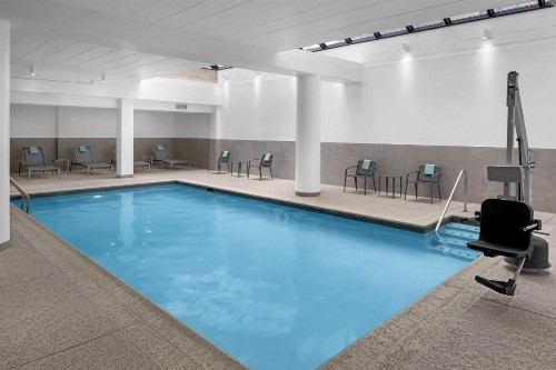 Wyndham Pittsburgh University Center - image 9