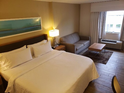 Holiday Inn Express Hotel Pittsburgh-North/Harmarville an IHG Hotel - image 15