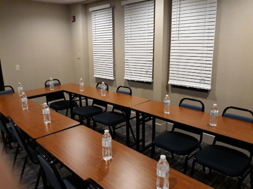 Holiday Inn Express Hotel Pittsburgh-North/Harmarville an IHG Hotel - image 21