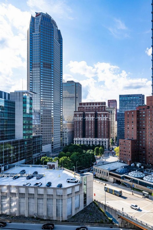Pittsburgh Marriott City Center - image 19