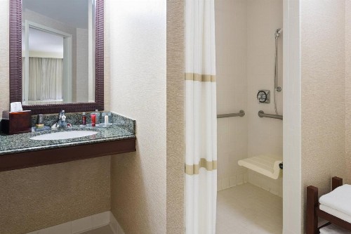 Pittsburgh Marriott City Center - image 50