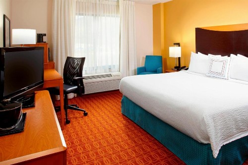 Fairfield Inn & Suites Pittsburgh Neville Island - image 2