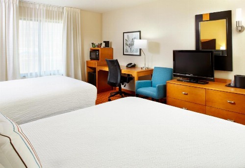 Fairfield Inn & Suites Pittsburgh Neville Island - image 3