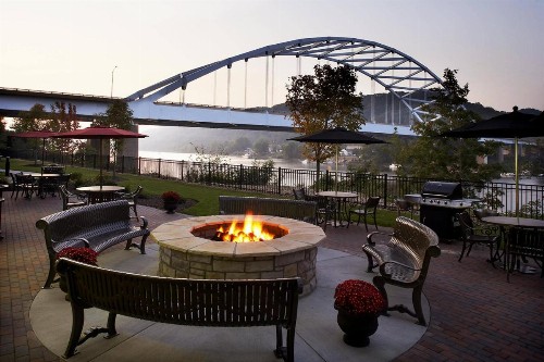 Fairfield Inn & Suites Pittsburgh Neville Island - image 8