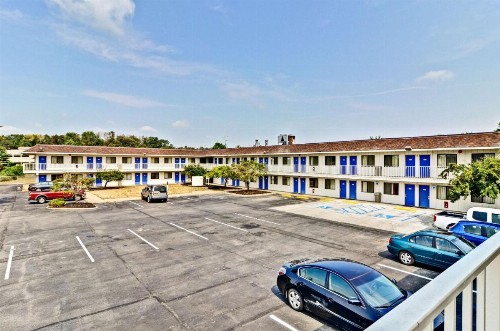 Motel 6-Pittsburgh PA - Crafton - image 47