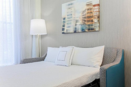 Courtyard by Marriott Pittsburgh Downtown - image 15