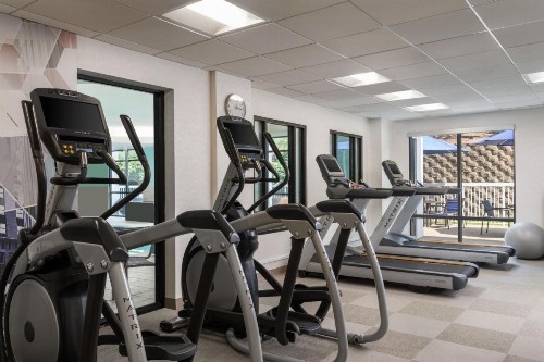 SpringHill Suites West Mifflin - image 11