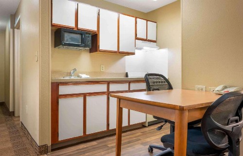Extended Stay America Suites - Pittsburgh - Airport - image 12