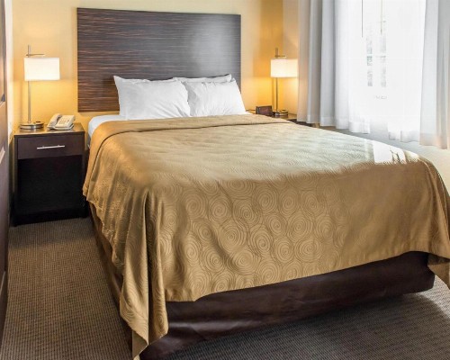 MainStay Suites Pittsburgh Airport - image 13