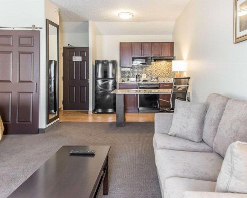 MainStay Suites Pittsburgh Airport - image 30