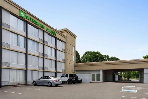 Wyndham Garden Pittsburgh Airport - image 19