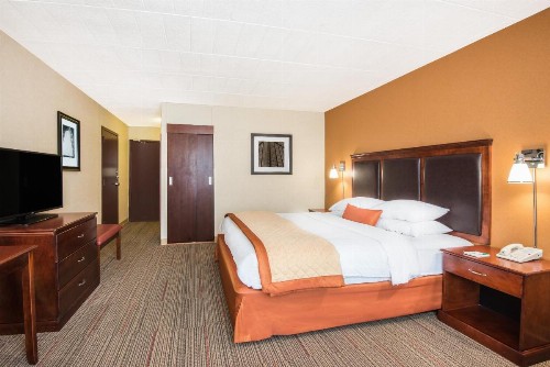Wyndham Garden Pittsburgh Airport - image 21