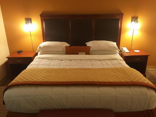 Wyndham Garden Pittsburgh Airport - image 28