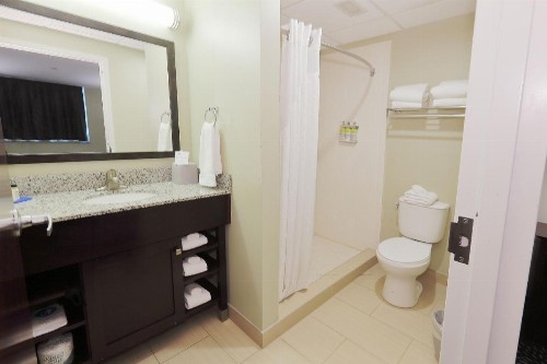 Holiday Inn Express Pittsburgh West - Greentree an IHG Hotel - image 11