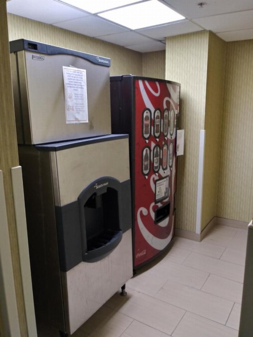 Holiday Inn Express Pittsburgh West - Greentree an IHG Hotel - image 19