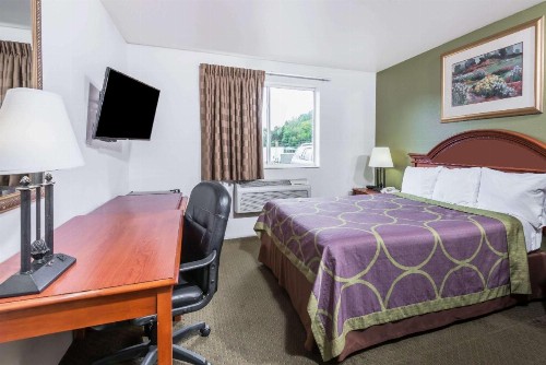 Super 8 by Wyndham Pittsburgh/Monroeville - image 17