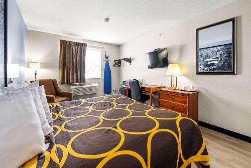 Super 8 by Wyndham Pittsburgh/Monroeville - image 37