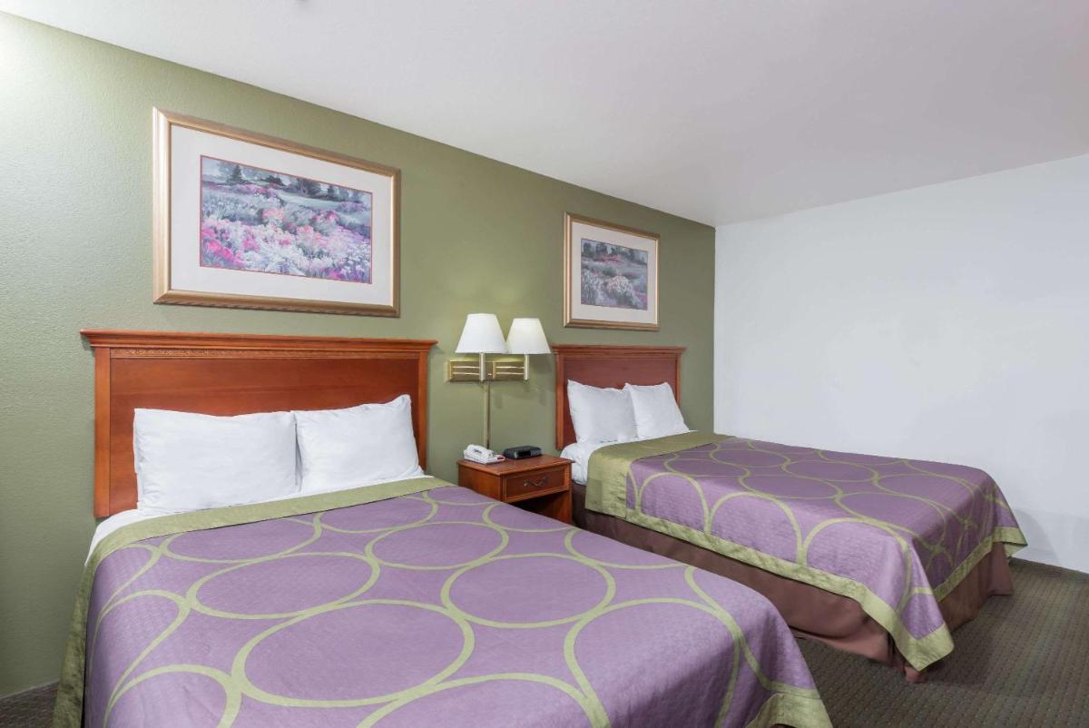 Super 8 by Wyndham Pittsburgh/Monroeville - image 4