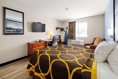 Super 8 by Wyndham Pittsburgh/Monroeville - image 44