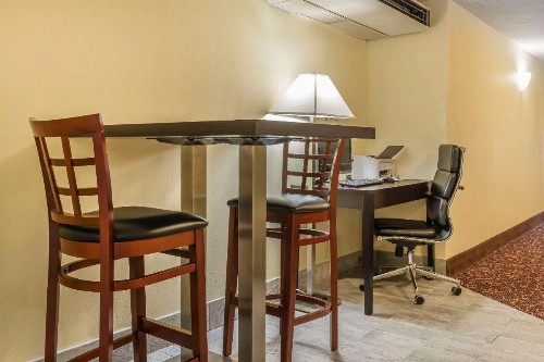 Quality Inn & Suites Harmarville - image 10
