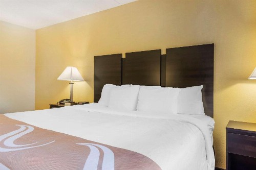 Quality Inn & Suites Harmarville - image 12