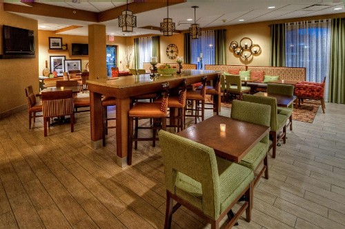 Hampton Inn Pittsburgh/West Mifflin - image 16